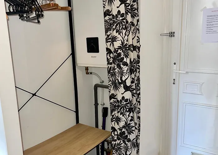 Hyper Centre Apartment